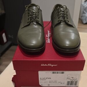 Salvatore Ferragamo Men's Green Leather Oxfords